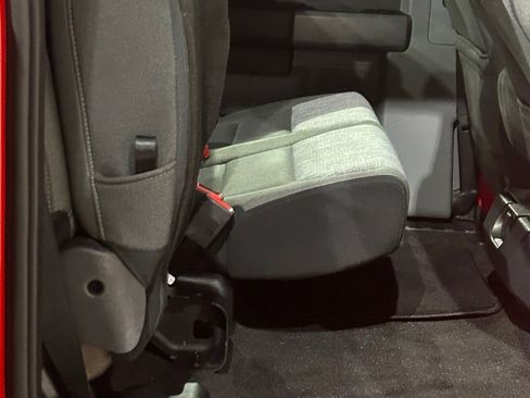 Used 2022 Ford F150 XLT RWD image 50
