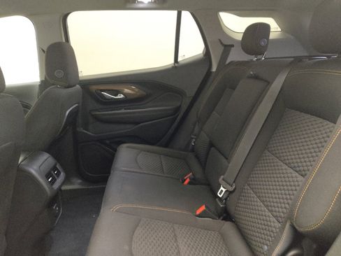 Used 2020 GMC Terrain SLE image 18