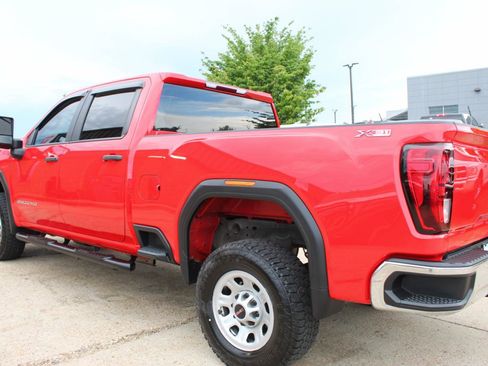 Used 2023 GMC Sierra 2500 Pro w/ Convenience Package AWD/4WD image 7