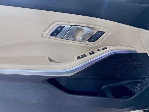 Used 2022 BMW 330i Sedan w/ Premium Package 2 image 18