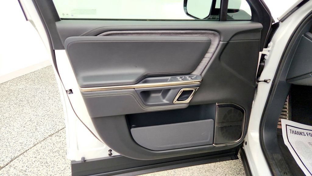 Used 2022 Rivian R1S Launch Edition Quad AWD/4WD image 11