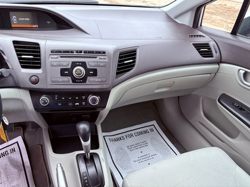 Used 2012 Honda Civic LX image 39