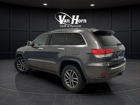 Used 2019 Jeep Grand Cherokee Limited w/ Trailer Tow Group IV image 3
