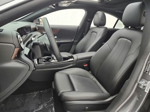 Used 2023 Mercedes-Benz CLA 250 image 13