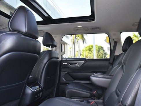 Used 2025 INFINITI QX80 Pure RWD image 24