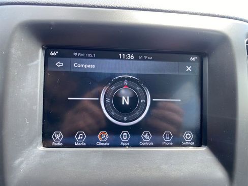 Used 2019 Jeep Compass Latitude w/ Cold Weather Group AWD/4WD image 19