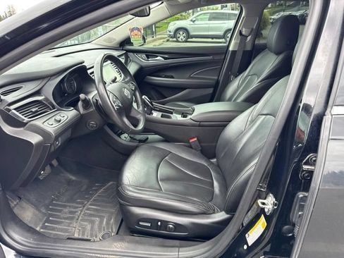 Used 2018 Buick LaCrosse Essence w/ Sun and Shade Package FWD image 3