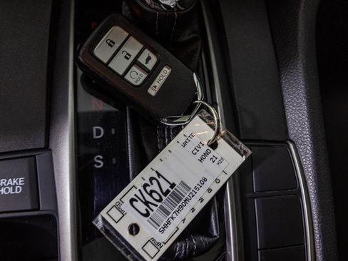 Used 2021 Honda Civic Sport Touring image 29