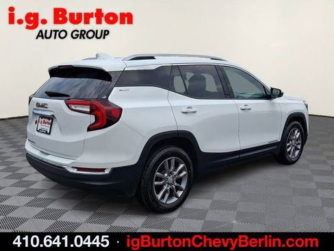 Certified 2024 GMC Terrain SLT FWD image 6