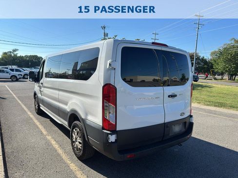 Used 2023 Ford Transit 350 XLT RWD image 6