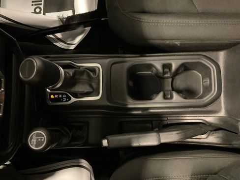 Used 2020 Jeep Gladiator Sport w/ Quick Order Package 24S image 19