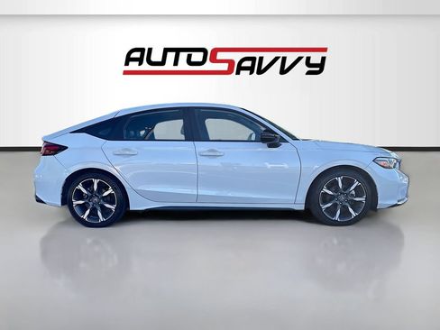 Used 2025 Honda Civic Sport Touring image 8