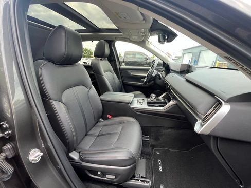 Used 2024 MAZDA CX-90 3.3 Turbo w/ Premium Package AWD/4WD image 12