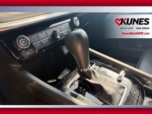 Used 2025 Jeep Compass Limited AWD/4WD image 21