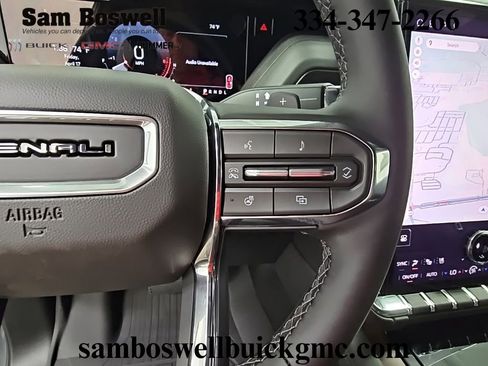New 2026 GMC Yukon XL Denali w/ Sun & Power Step Package RWD image 25