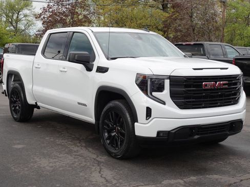 Used 2023 GMC Sierra 1500 Elevation image 4