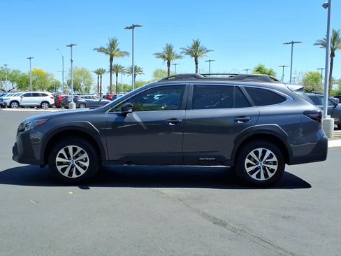 Used 2025 Subaru Outback Premium w/ Popular Package #1A AWD/4WD image 4