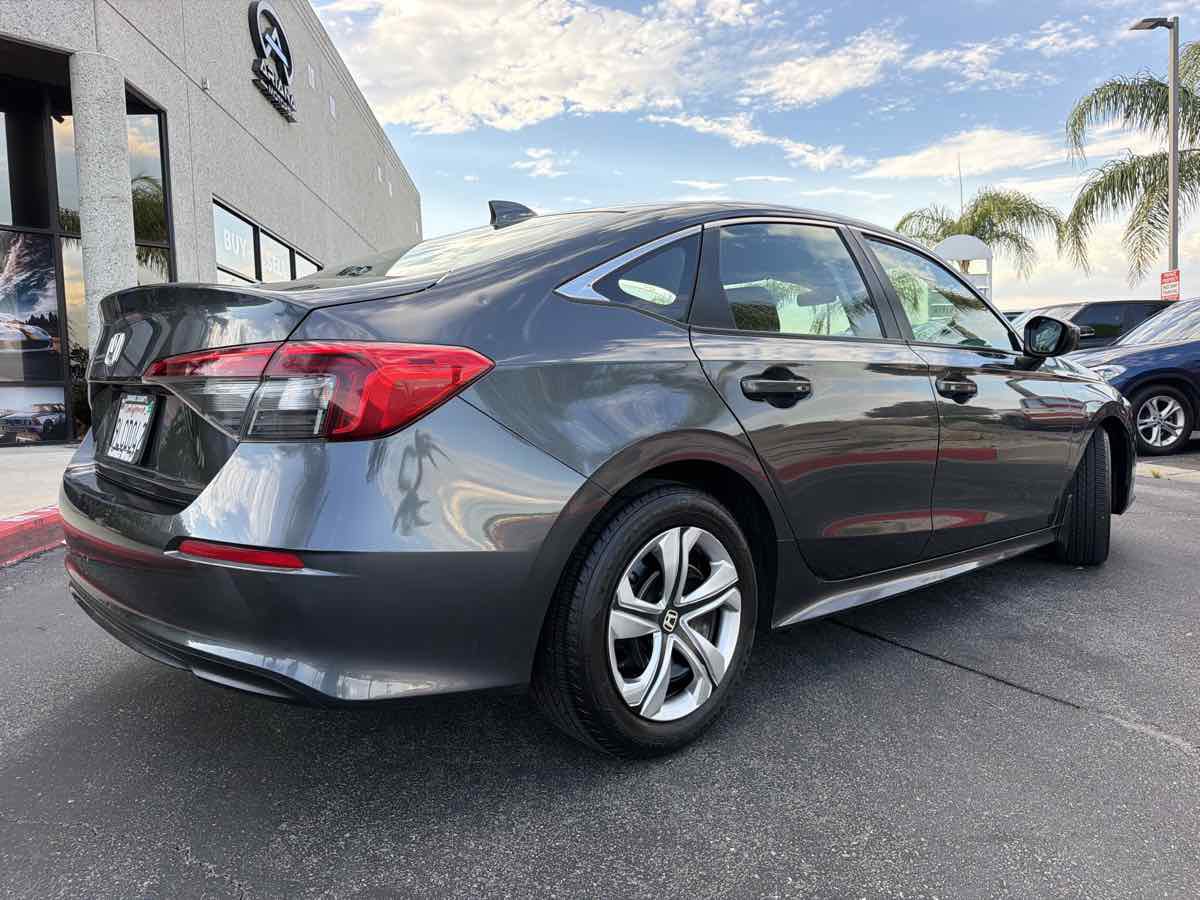 Used 2024 Honda Civic LX image 5