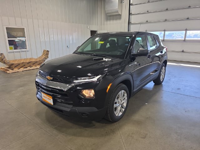 Used 2023 Chevrolet TrailBlazer LS FWD image 4
