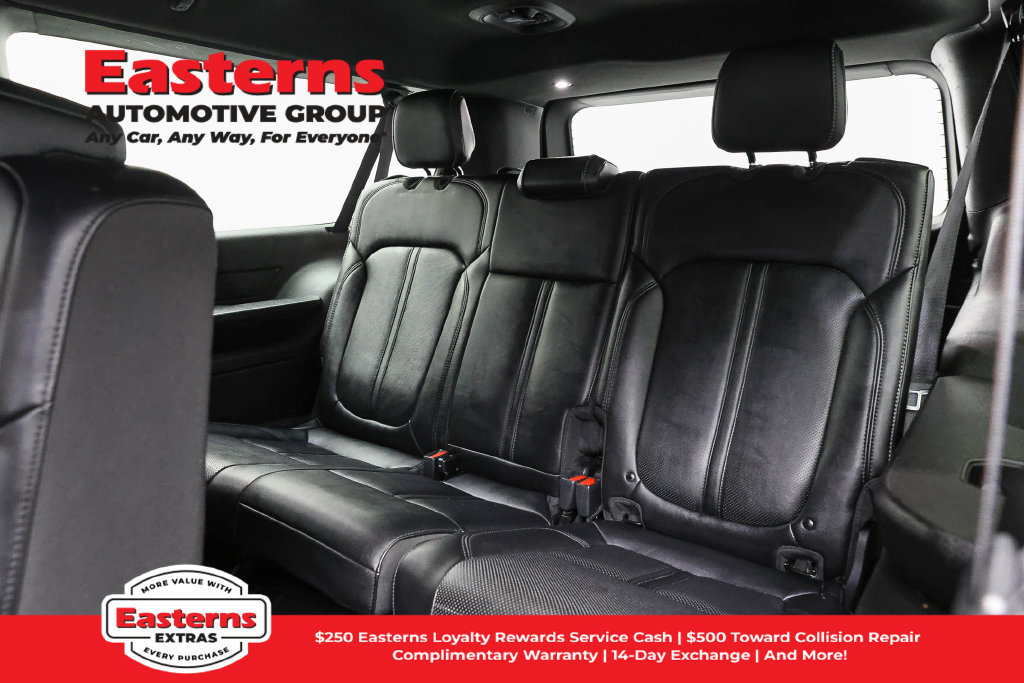 Used 2024 Jeep Wagoneer L Series II w/ Flexible Seating Group AWD/4WD image 30