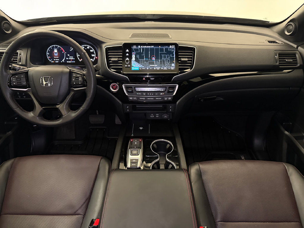 Certified 2025 Honda Ridgeline Black Edition image 13