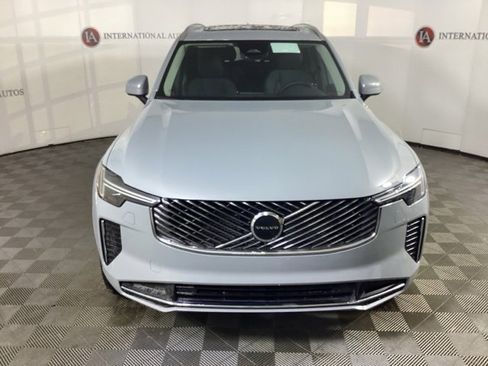 New 2026 Volvo XC90 B5 Core image 2