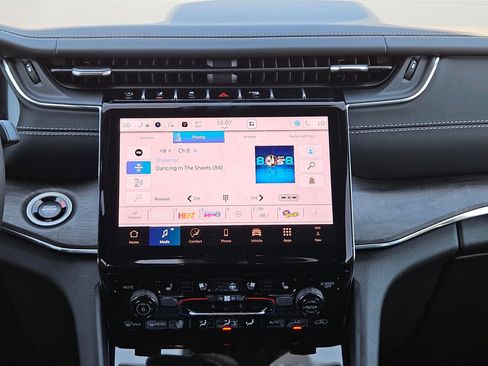 New 2025 Jeep Grand Cherokee L Overland w/ Advanced Protech Group III image 16