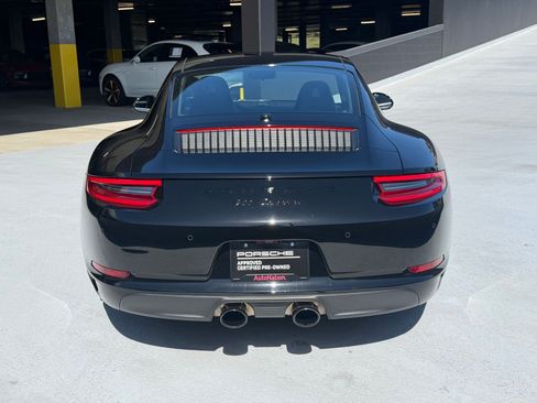 Certified 2018 Porsche 911 Carrera RWD image 10