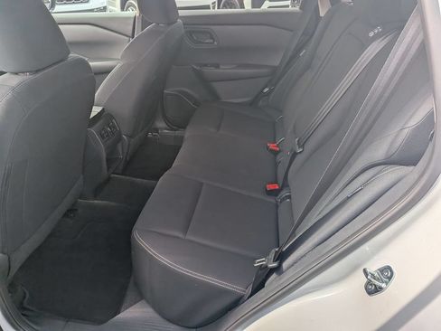 Used 2024 Nissan Rogue S AWD/4WD image 25
