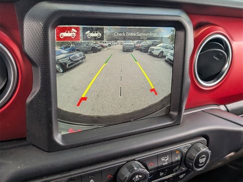 Certified 2021 Jeep Wrangler Unlimited Rubicon image 23