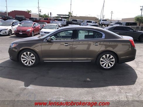 Used 2016 Lincoln MKS w/ Equipment Group 101A FWD image 5
