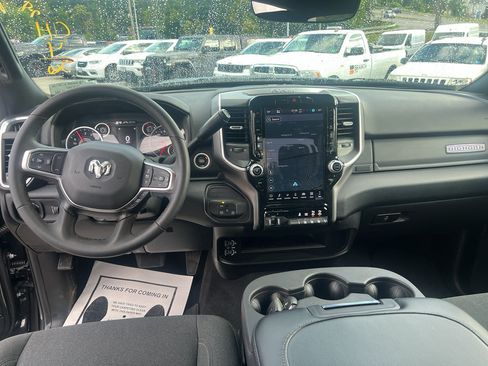 Used 2026 RAM 2500 Big Horn AWD/4WD image 9