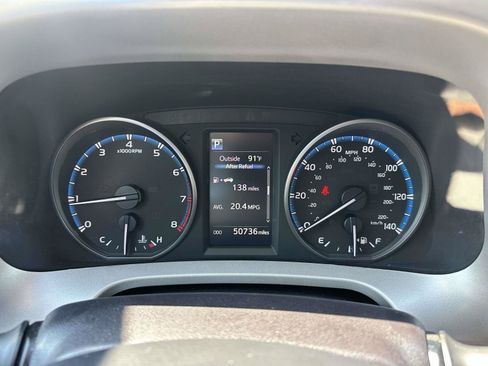 Used 2017 Toyota RAV4 XLE FWD image 15