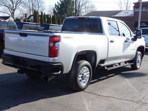 Used 2022 Chevrolet Silverado 2500 W/T w/ WT Convenience Package AWD/4WD image 4