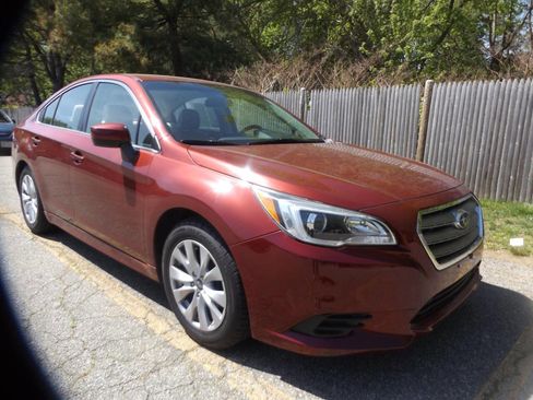 Used 2016 Subaru Legacy 2.5i Premium image 11