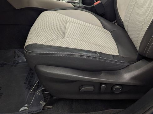 Used 2020 Subaru Forester Premium image 11