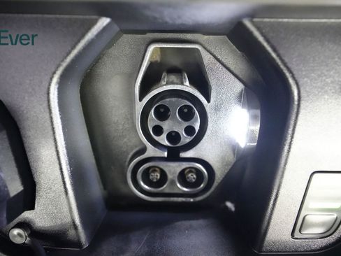 Used 2023 Kia Niro Wave FWD image 10