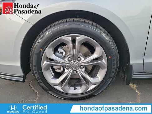 Certified 2024 Honda Accord EX image 32