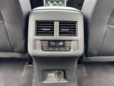 Used 2019 Volkswagen Atlas SEL Premium image 22