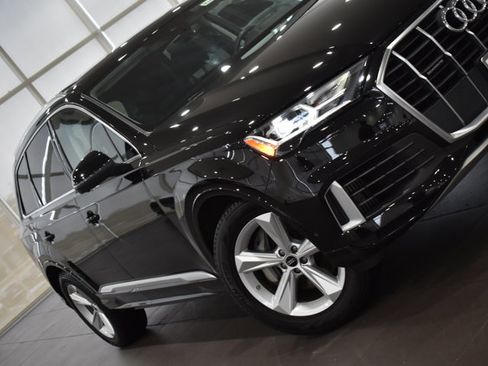 Used 2022 Audi Q7 3.0T Premium w/ Convenience Package image 4