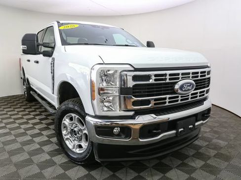 Used 2026 Ford F250 XLT AWD/4WD image 3