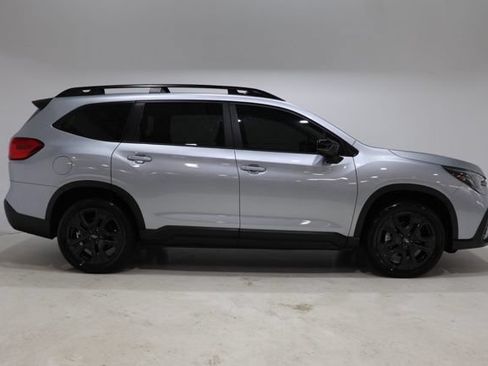 Used 2024 Subaru Ascent Onyx Edition AWD/4WD image 9