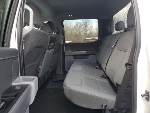 Used 2024 Ford F150 XLT image 11