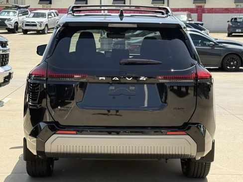 Used 2026 Toyota RAV4 XSE w/ Panoramic Sun Roof Package AWD/4WD image 5