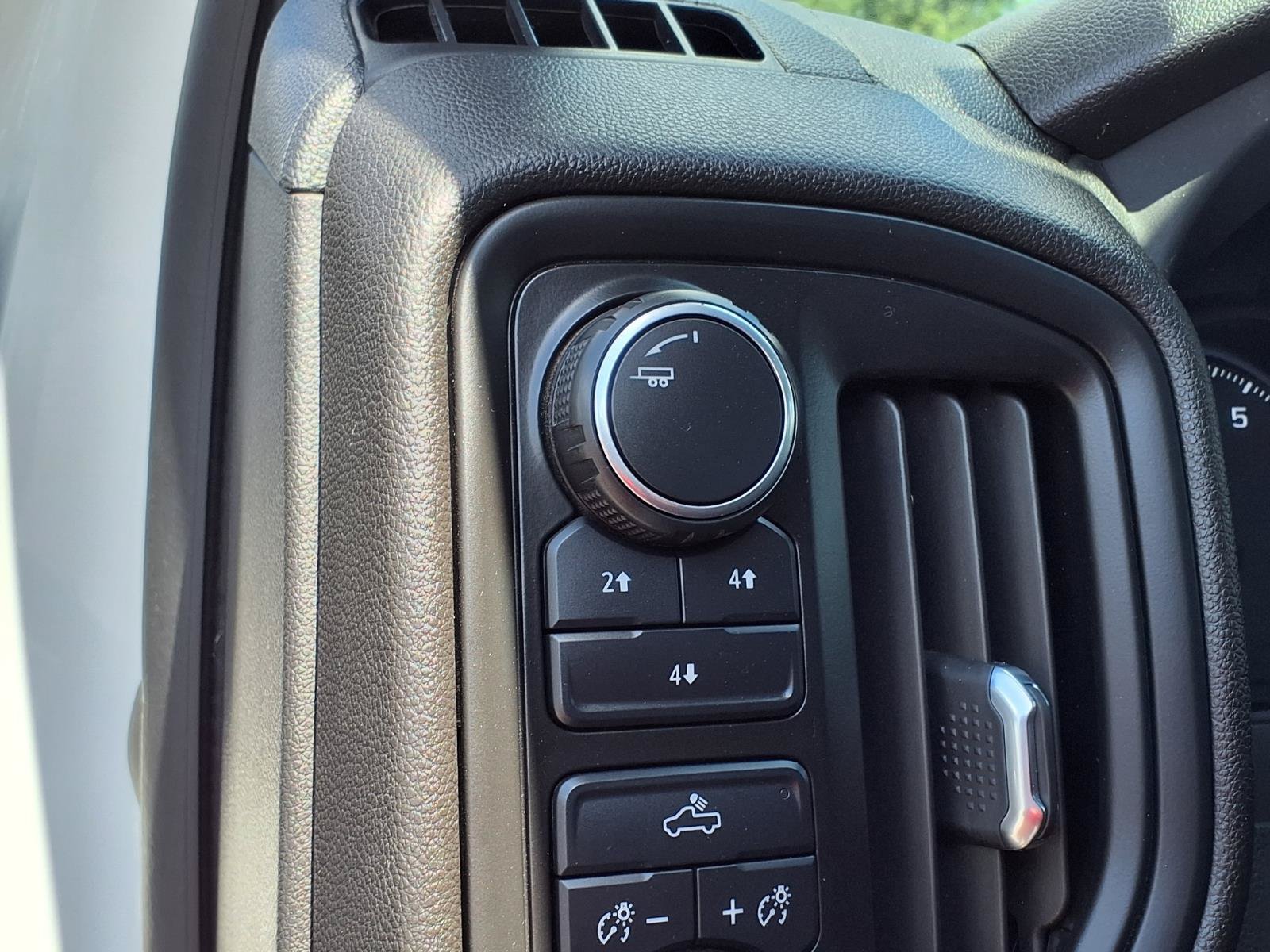 Used 2024 Chevrolet Silverado 2500 W/T w/ WT Convenience Package AWD/4WD image 17
