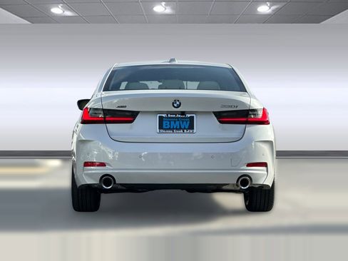 Used 2026 BMW 330i xDrive Sedan w/ Premium Package AWD/4WD image 10