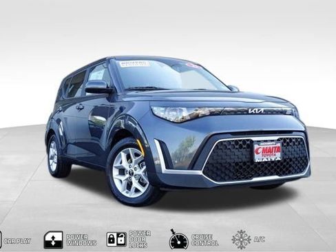 Used 2023 Kia Soul LX w/ Option Group 015 image 1