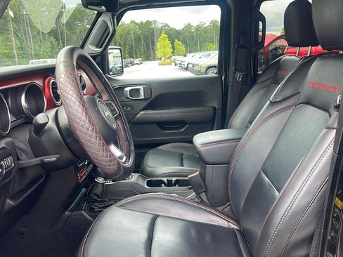 Used 2021 Jeep Wrangler Unlimited Rubicon AWD/4WD image 19