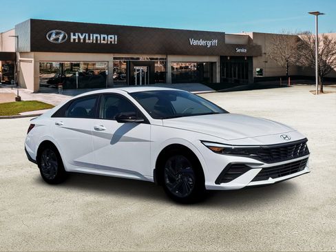 New 2026 Hyundai Elantra Sport FWD image 10