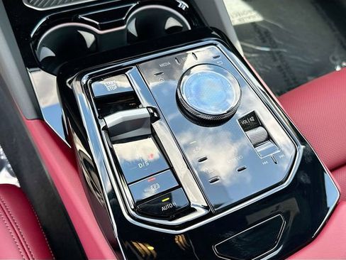 Used 2026 BMW 530i image 14